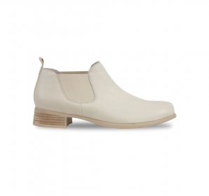 Munro Boots | WOMEN'S BEDFORD-Cream Tumbled Leather