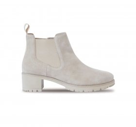 Munro Boots | WOMEN'S DARCY-French Vanilla Suede