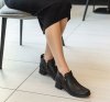 Munro Boots | WOMEN'S NEKO-Black Tumbled Calf