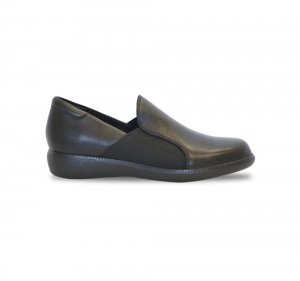 Munro Shoes | WOMEN'S CLAY-Black Leather