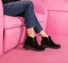 Munro Boots | WOMEN'S ROURKE-Black Suede